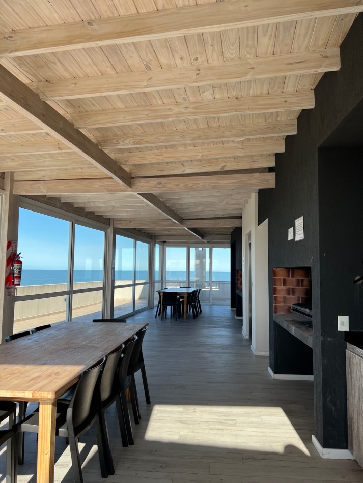 DEPTO EN VENTA FRENTE AL MAR ARENAS III 