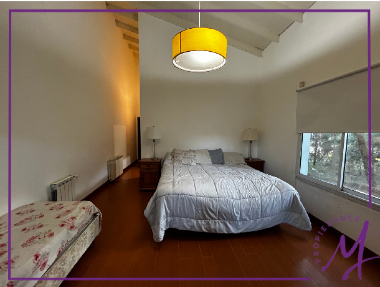 CASA EN ALQUILER TEMPORARIO EN PINAMAR 4 HABITACIONES PARA 8 PERSONAS