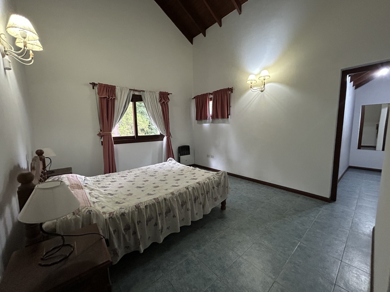 CASA EN VENTA EN CARILO