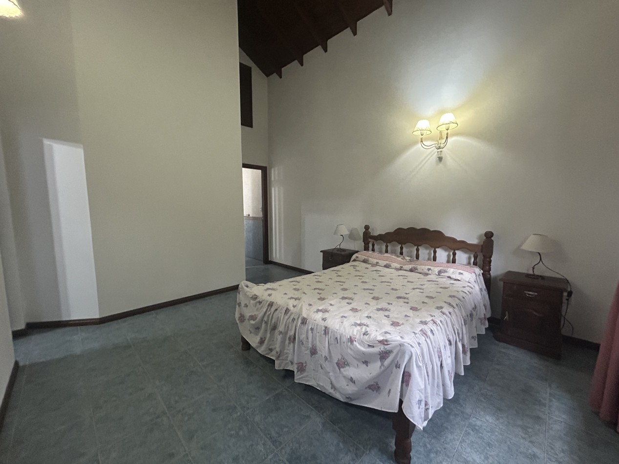 CASA EN VENTA EN CARILO