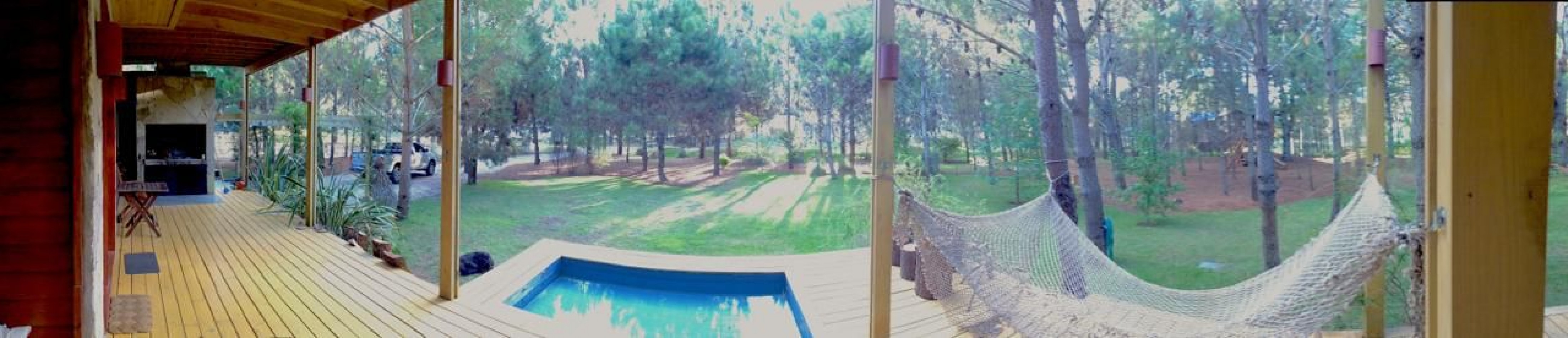CASA EN DOBLE TERRENO EN VENTA EN LA HERRADURA - PINAMAR