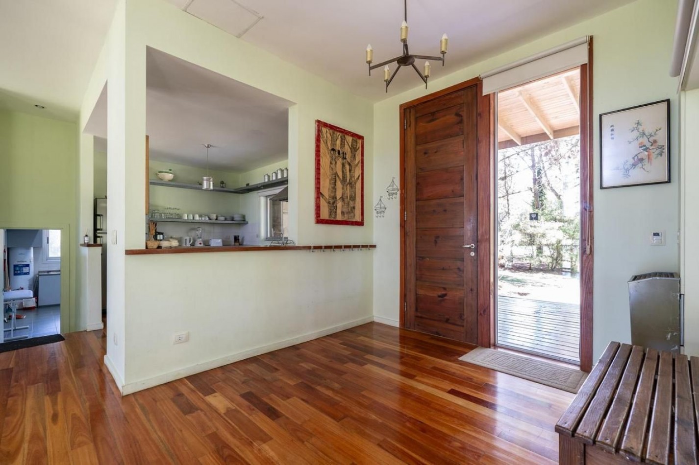 CASA EN DOBLE TERRENO EN VENTA EN LA HERRADURA - PINAMAR