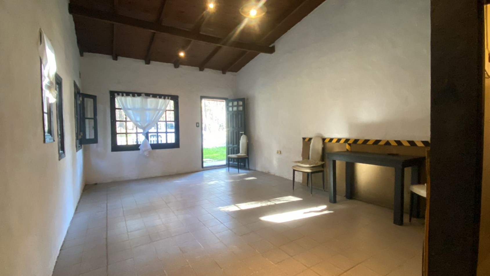 CASA EN OPORTUNIDAD