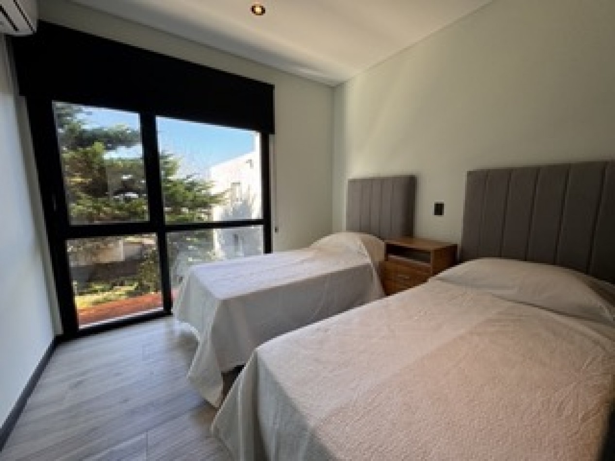 DEPARTAMENTO AMB CON PISCINA Y SALA DE JUEGOS - ARENAS 5 VERANO 2027