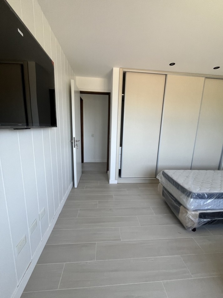 CASA EN VENTA EN COSTA ESMERALDA