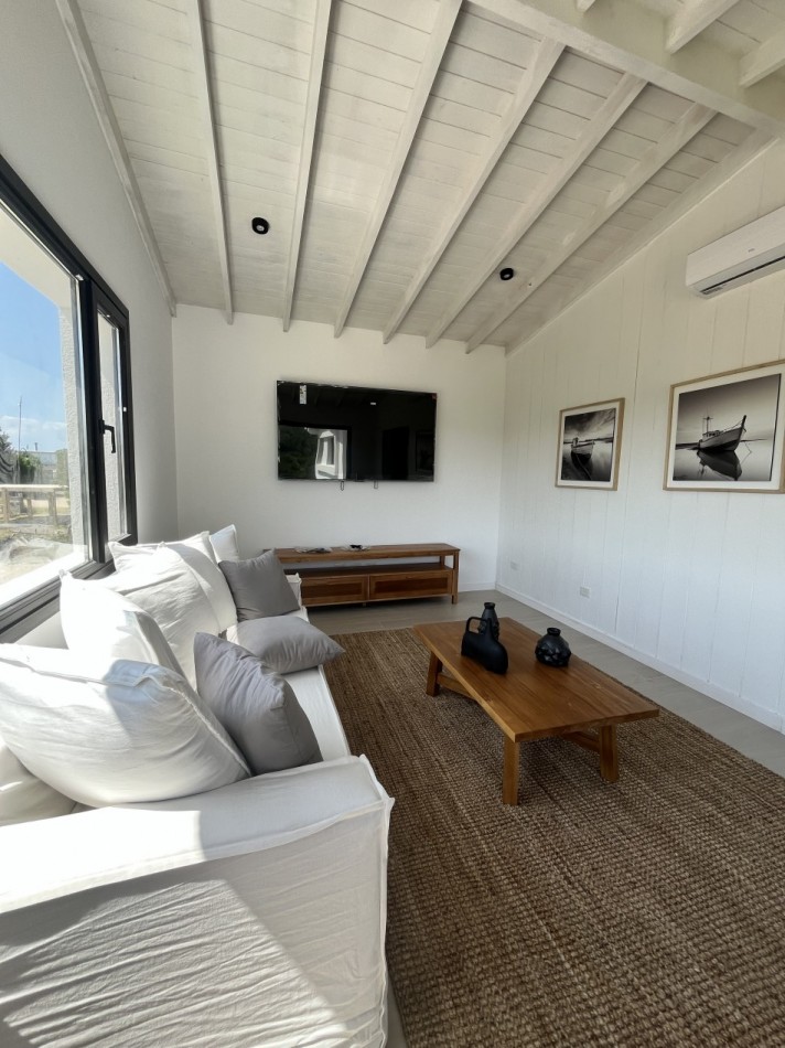 CASA EN VENTA EN COSTA ESMERALDA