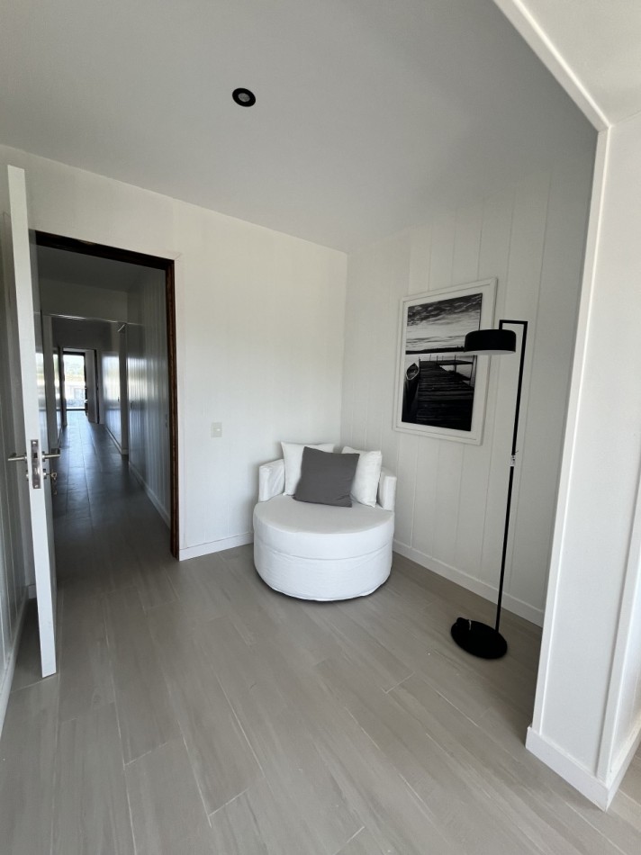 CASA EN VENTA EN COSTA ESMERALDA