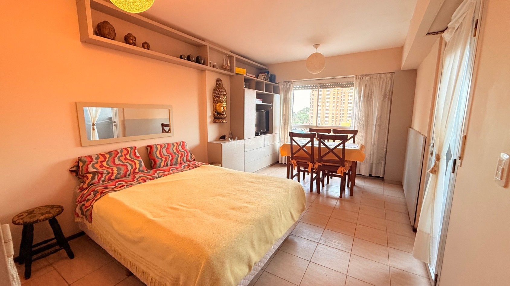MONOAMBIENTE EN VENTA EN EL CENTRO DE PINAMAR