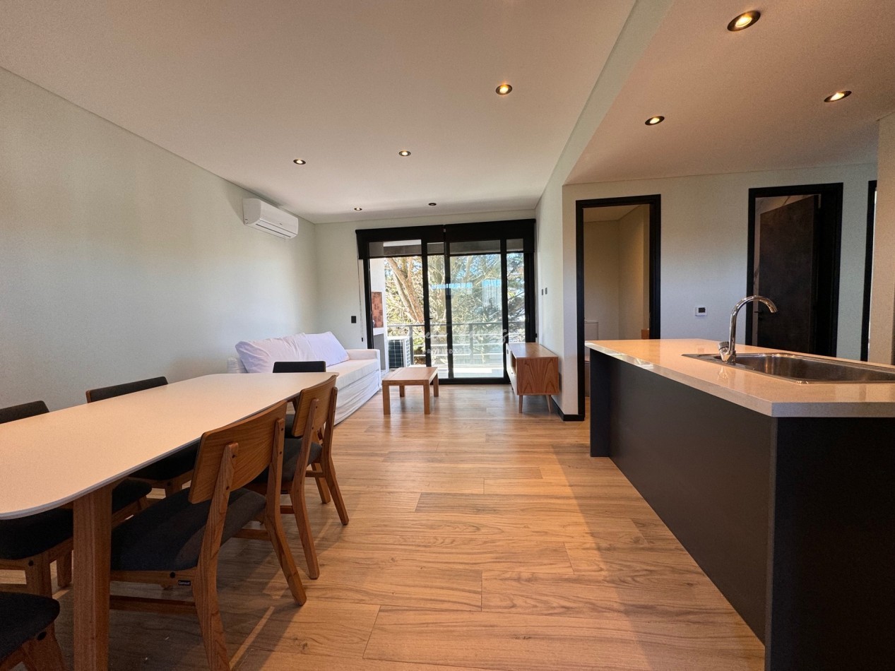 DEPARTAMENTO EN ALQUILER A METROS DEL BALNEARIO HEMINGWAY