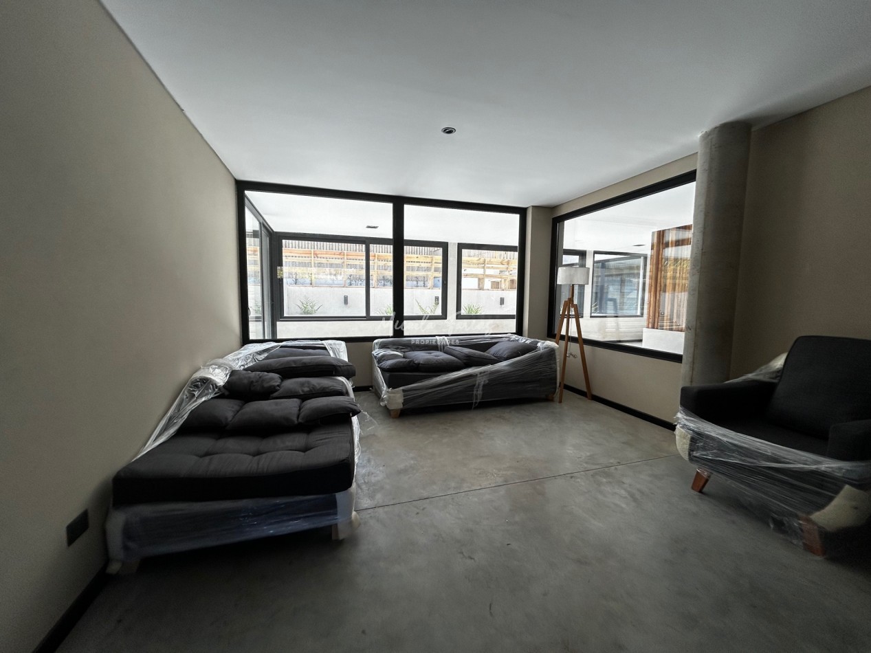 DEPARTAMENTO EN ALQUILER A METROS DEL BALNEARIO HEMINGWAY