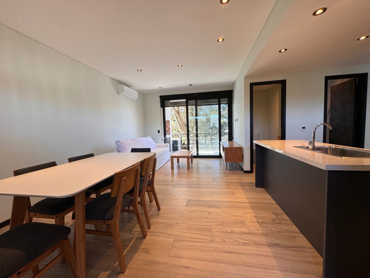 DEPARTAMENTO EN ALQUILER A METROS DEL BALNEARIO HEMINGWAY