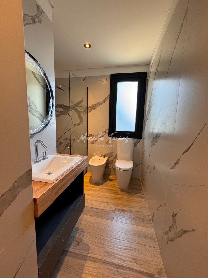 DEPARTAMENTO EN ALQUILER A METROS DEL BALNEARIO HEMINGWAY