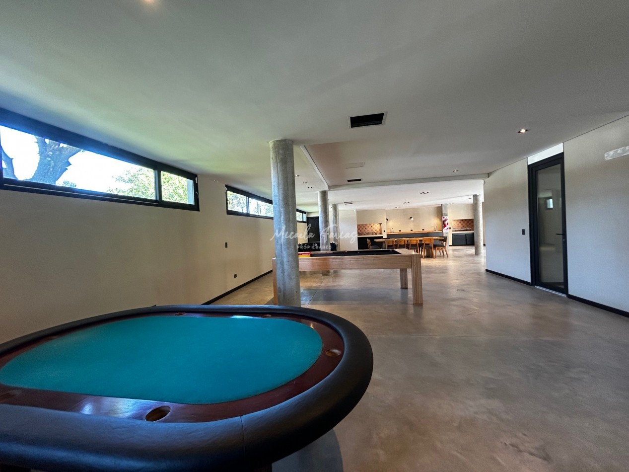DEPARTAMENTO EN ALQUILER A METROS DEL BALNEARIO HEMINGWAY
